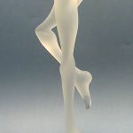 Trophée Entreprise - L’Oréal 2007 - Trophée sculpture et image de marque - Beauté rayonnante et corps de liane aux longues jambes fuselées - Art Verrier